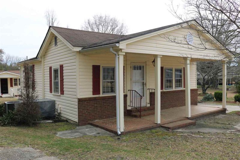 616 Wondertown Dr, Erwin, NC 28339