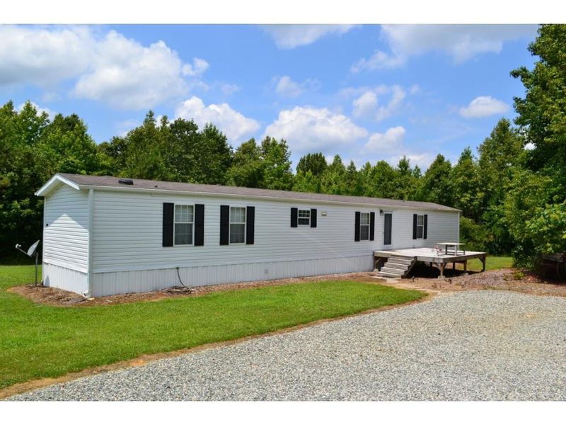 6165 Holt Cross Rd, Burlington, NC 27215