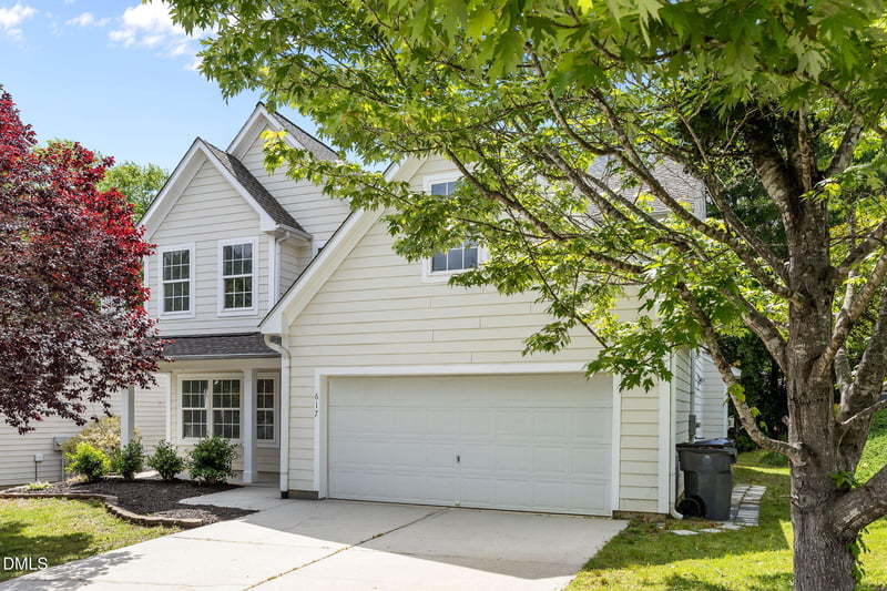 617 Brickstone Dr, Apex, NC 27502