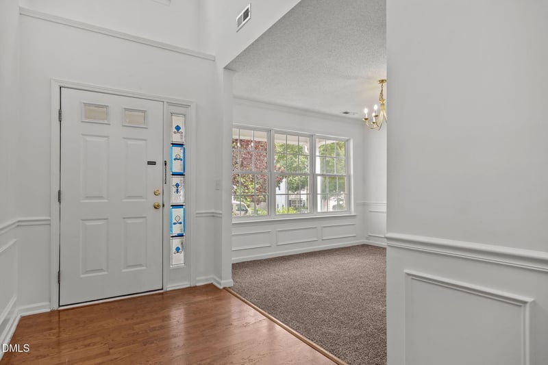 617 Brickstone Dr, Apex, NC 27502