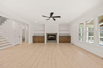 617 Darian Woods Dr, Holly Springs, NC 27540