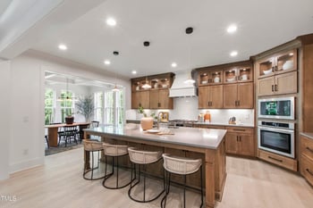 617 Darian Woods Dr, Holly Springs, NC 27540