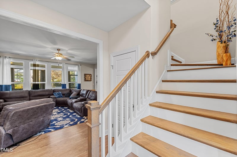 617 Dixon House Ct, Wake Forest, NC 27587