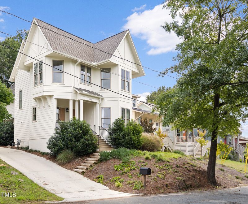 617 Grant St, Durham, NC 27701