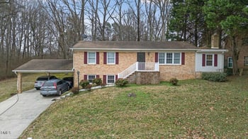 617 Greenway Dr, South Boston, VA 24592