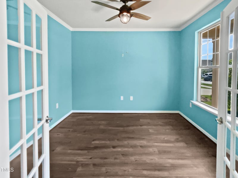 617 Hiddenbrook Dr, Durham, NC 27703