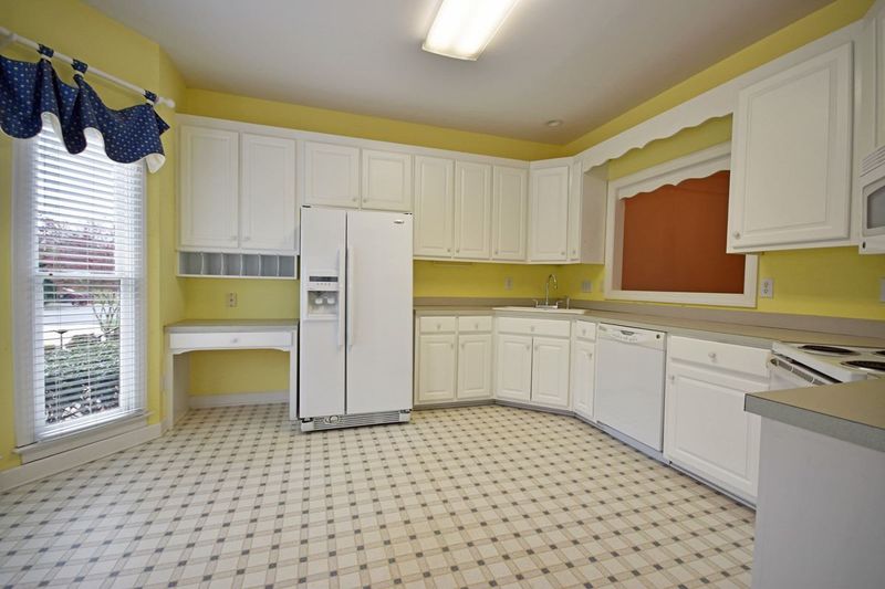 617 Isley Pl #617, Burlington, NC 27215