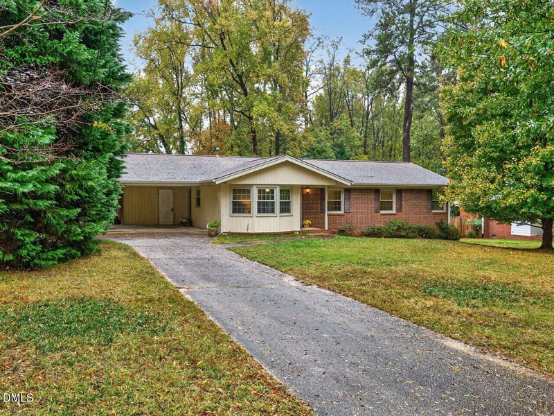 617 Lakeside Dr, Raleigh, NC 27606