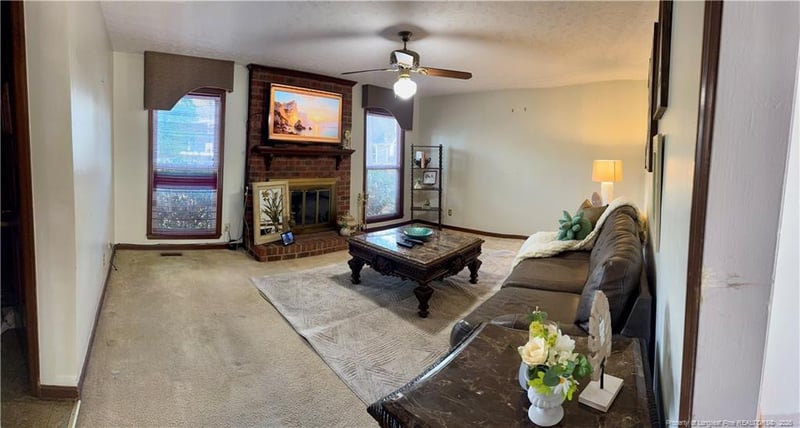 617 Lufkin Cir, Fayetteville, NC 28311