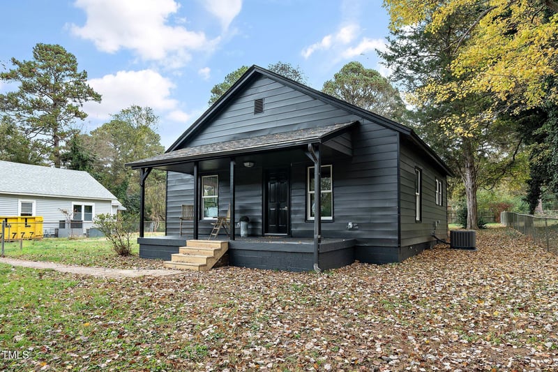 617 Orange Heights Loop Rd, Hillsborough, NC 27278