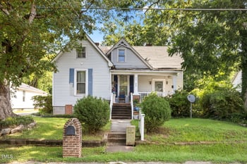 617 Raleigh St, Oxford, NC 27565