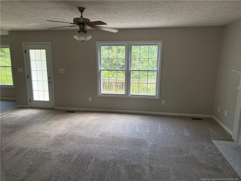 617 Southwick Dr, Fayetteville, NC 28303