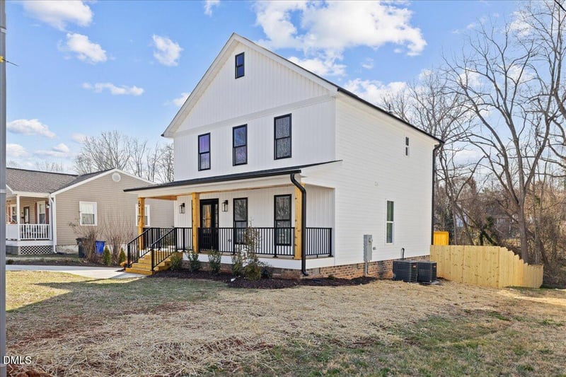 617 Third St, Mebane, NC 27302
