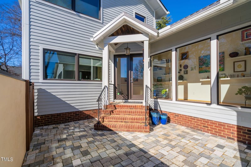 617 Tower St, Raleigh, NC 27607