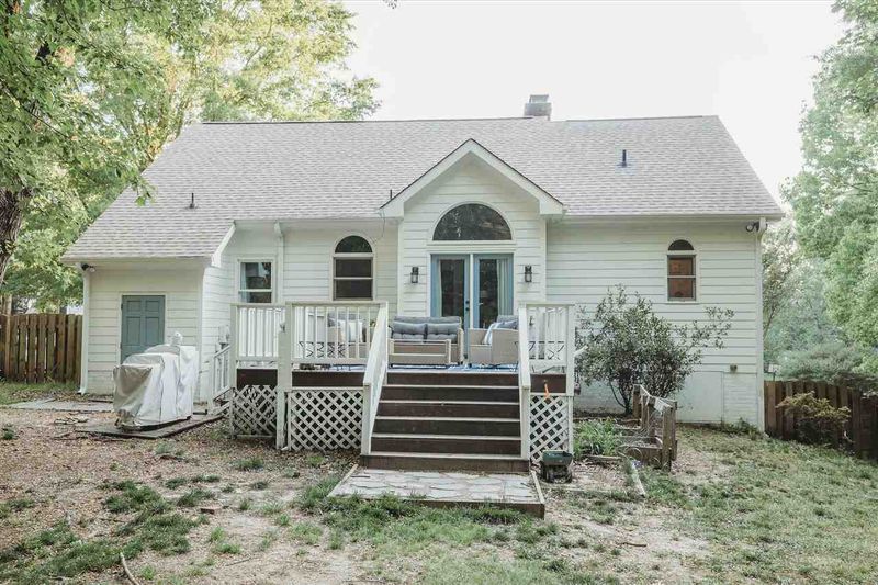 617 Tyler Run Dr, Wake Forest, NC 27587
