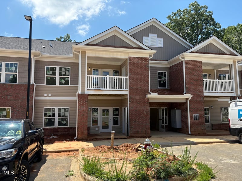 617 Weather Ridge Ln #32, Cary, NC 27513