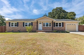 6171 Timberland Dr, Fayetteville, NC 28314