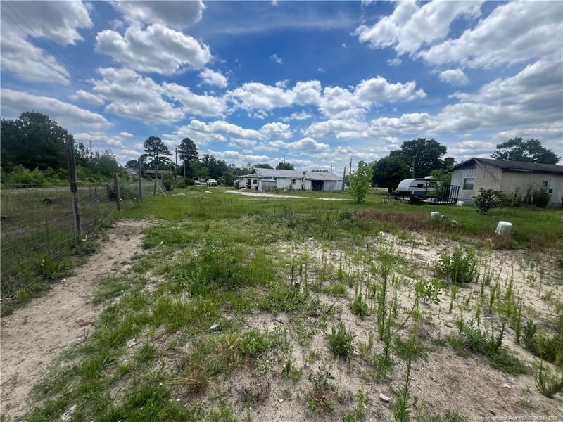 6178 Rockfish Rd, Hope Mills, NC 28348