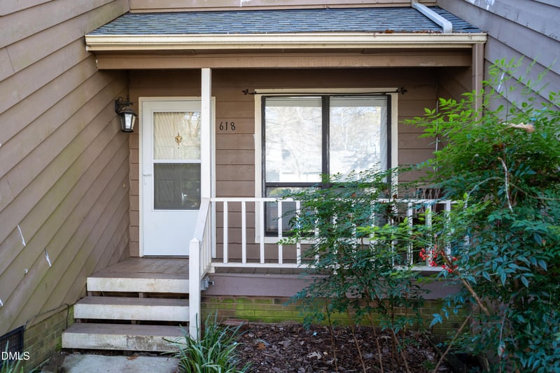 618 Applecross Dr, Cary, NC 27511