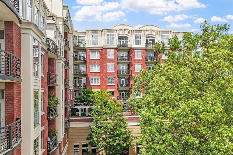 618 N Boylan Ave #1020, Raleigh, NC 27603