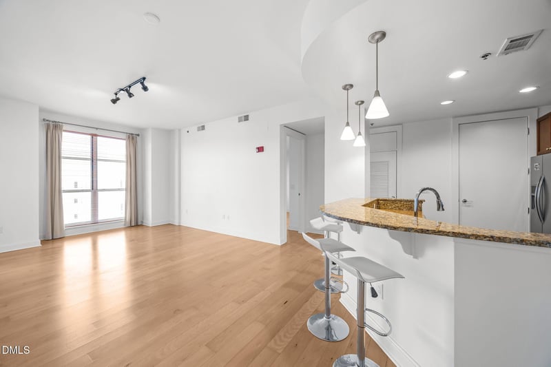 618 Boylan Ave #702, Raleigh, NC 27603