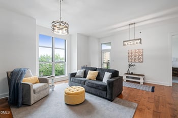 618 Boylan Ave #812, Raleigh, NC 27603