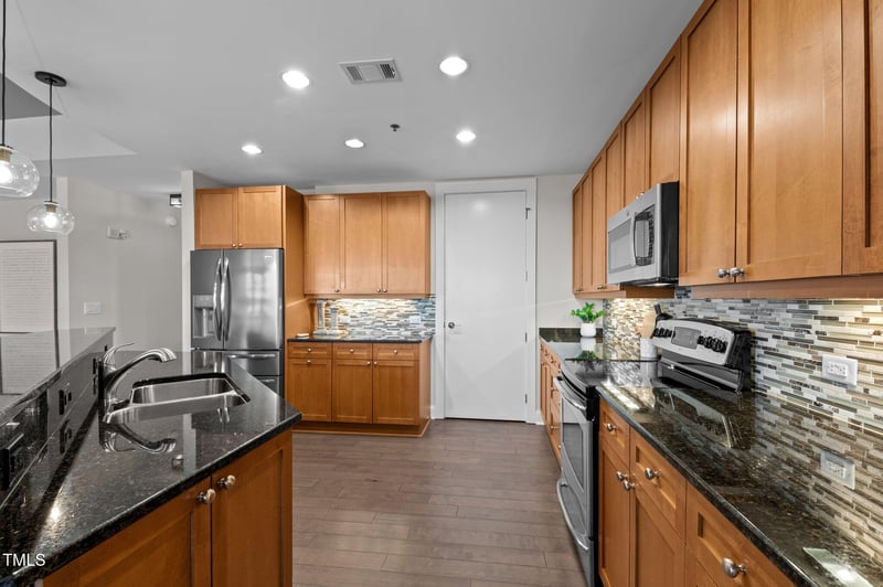 618 N Boylan Ave #826, Raleigh, NC 27603