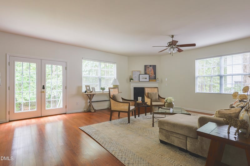 618 Continental Dr, Durham, NC 27712