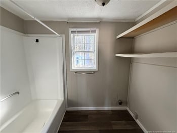 618 Dashland Dr, Fayetteville, NC 28303