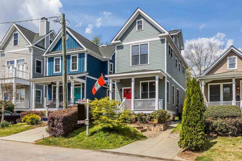 618 Dorothea Dr, Raleigh, NC 27603