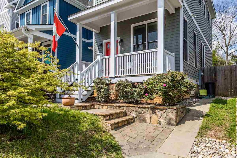 618 Dorothea Dr, Raleigh, NC 27603