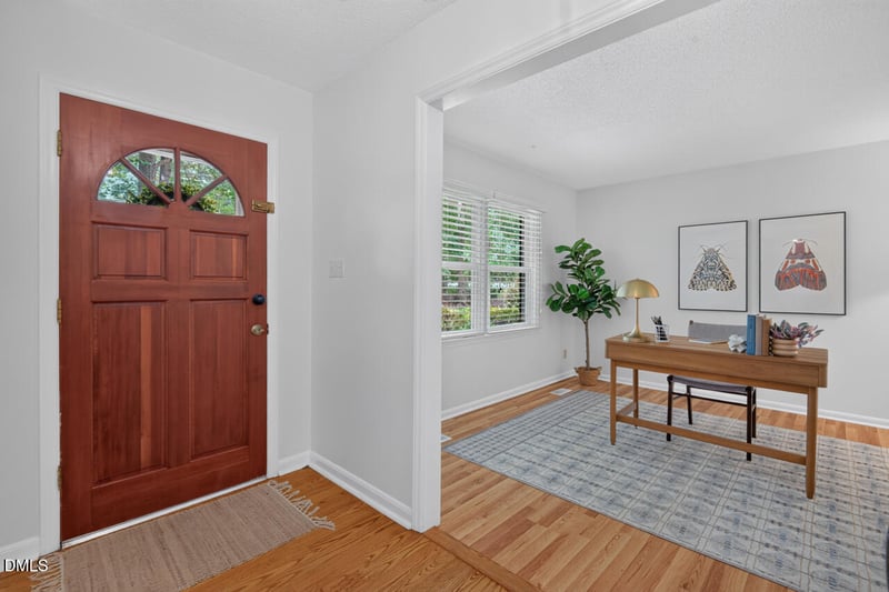 618 Kingsbury Dr, Durham, NC 27712