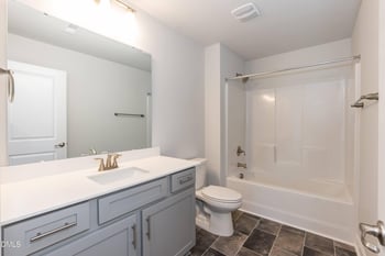 618 Melrose Ct, Sanford, NC 27330