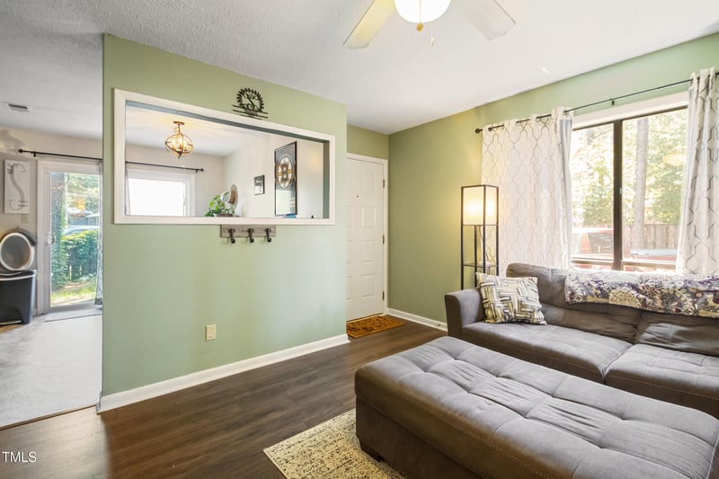 618 Mosswood Ln, Fayetteville, NC 28311