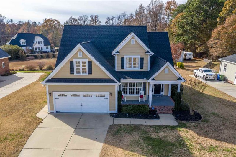 618 Near Post Dr, Fuquay Varina, NC 27562