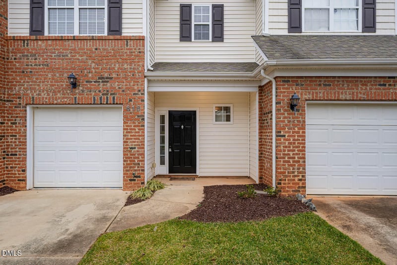 618 Oakfield Trl, Mebane, NC 27302