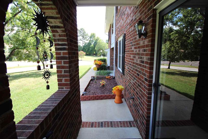 618 Springview Trl, Garner, NC 27529