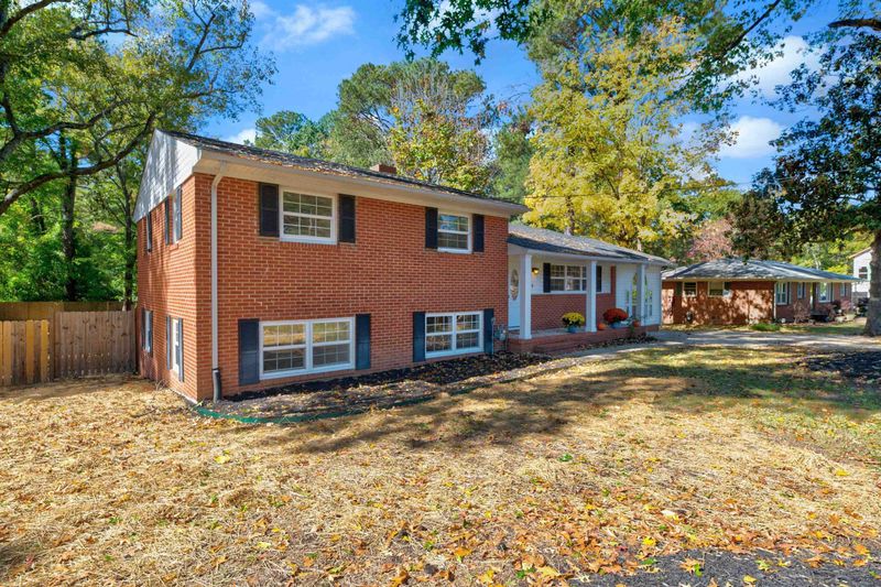 618 Starmont Dr, Durham, NC 27705