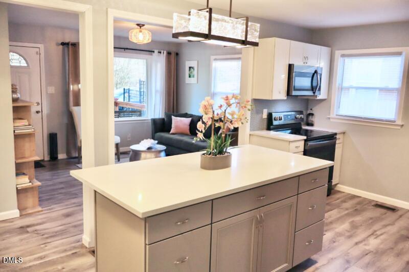 618 Troy St, Durham, NC 27703