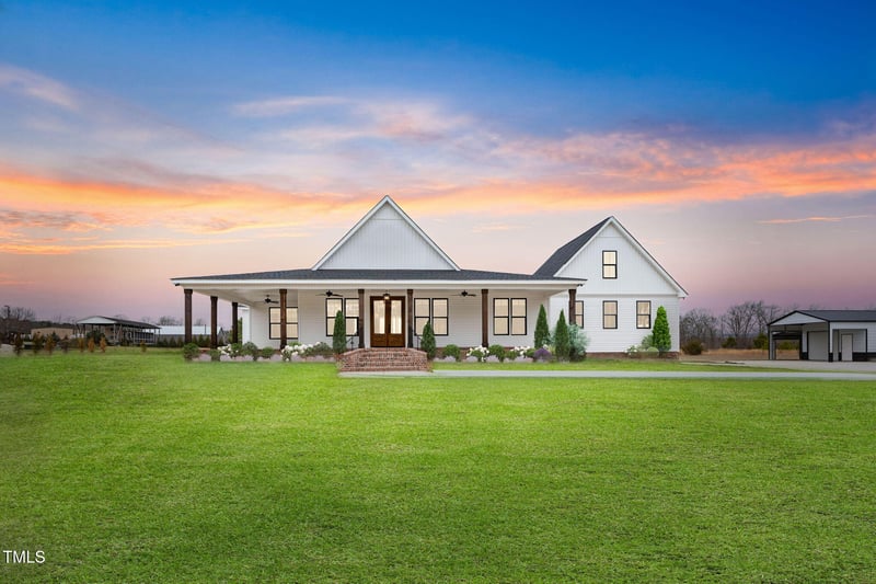 6185 Nc 50 , Benson, NC 27504