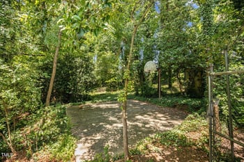 619 Ashe Ave, Cary, NC 27511