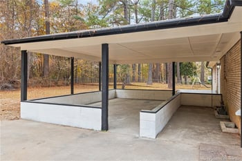 619 Bessemer Cir, Fayetteville, NC 28301