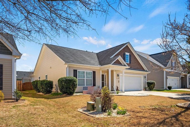 619 Bristlecone Pine Dr, Fuquay Varina, NC 27526