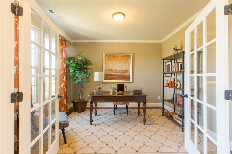 619 Bunker Ct, Mebane, NC 27302
