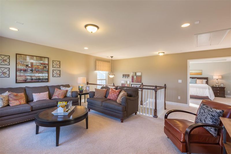 619 Bunker Ct, Mebane, NC 27302