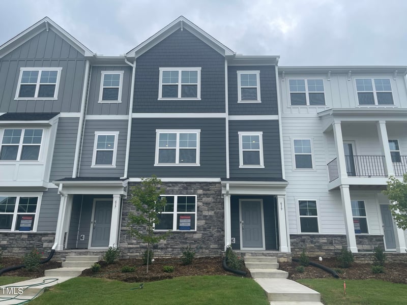 619 Cassa Clubhouse Way, Knightdale, NC 27545