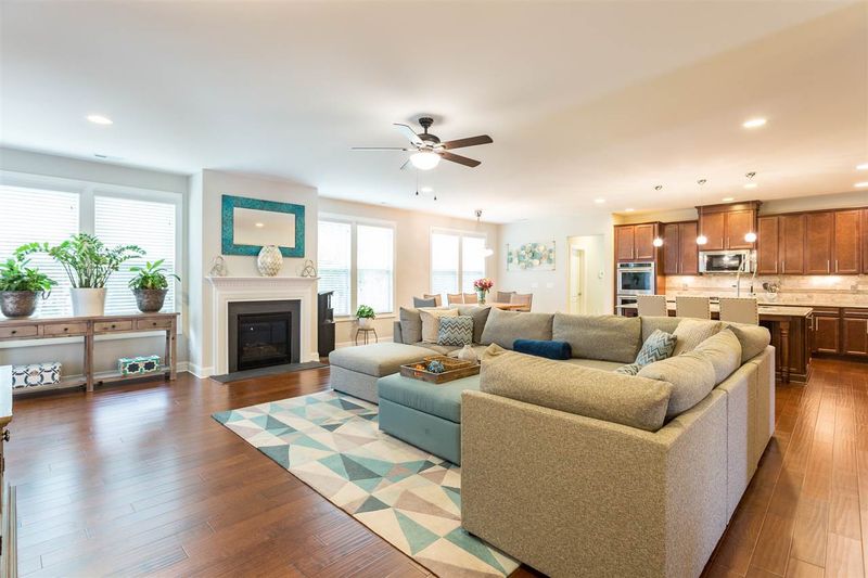 619 Covered Bridge Trl, Chapel Hill, NC 27517