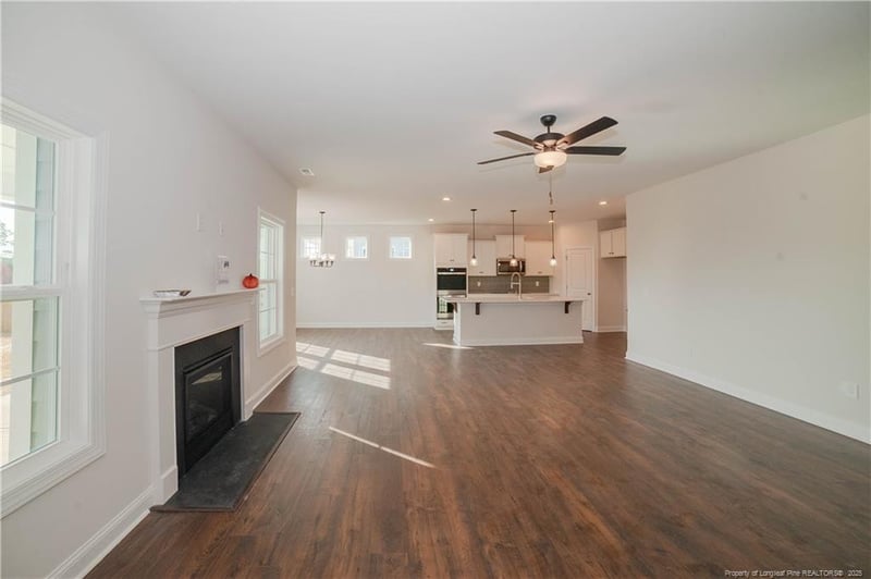 619 Cresswell Moor Way, Fayetteville, NC 28311