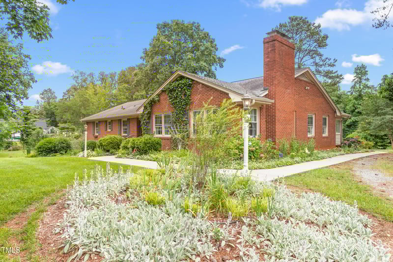 619 Fifth St, Mebane, NC 27302