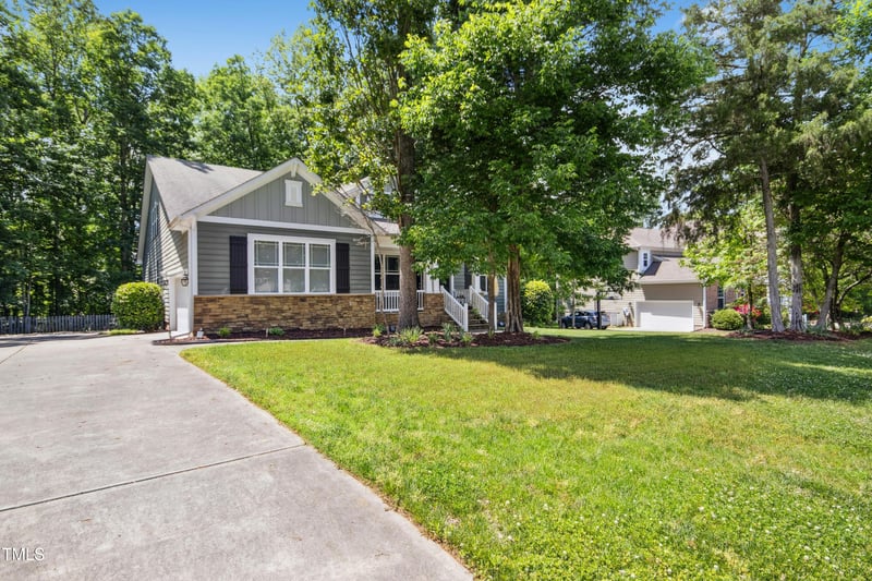 619 Hatterleigh Ave, Hillsborough, NC 27278
